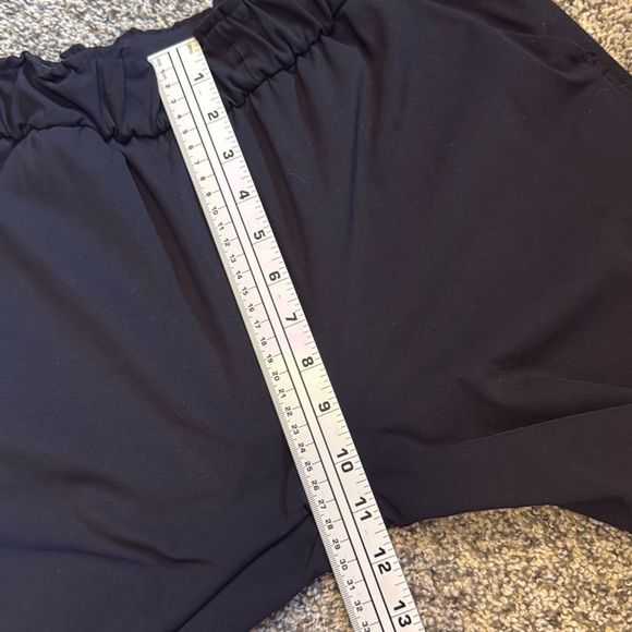 Lululemon Keep Moving Jogger Black Sz 4 / XS - Picture 9 of 11